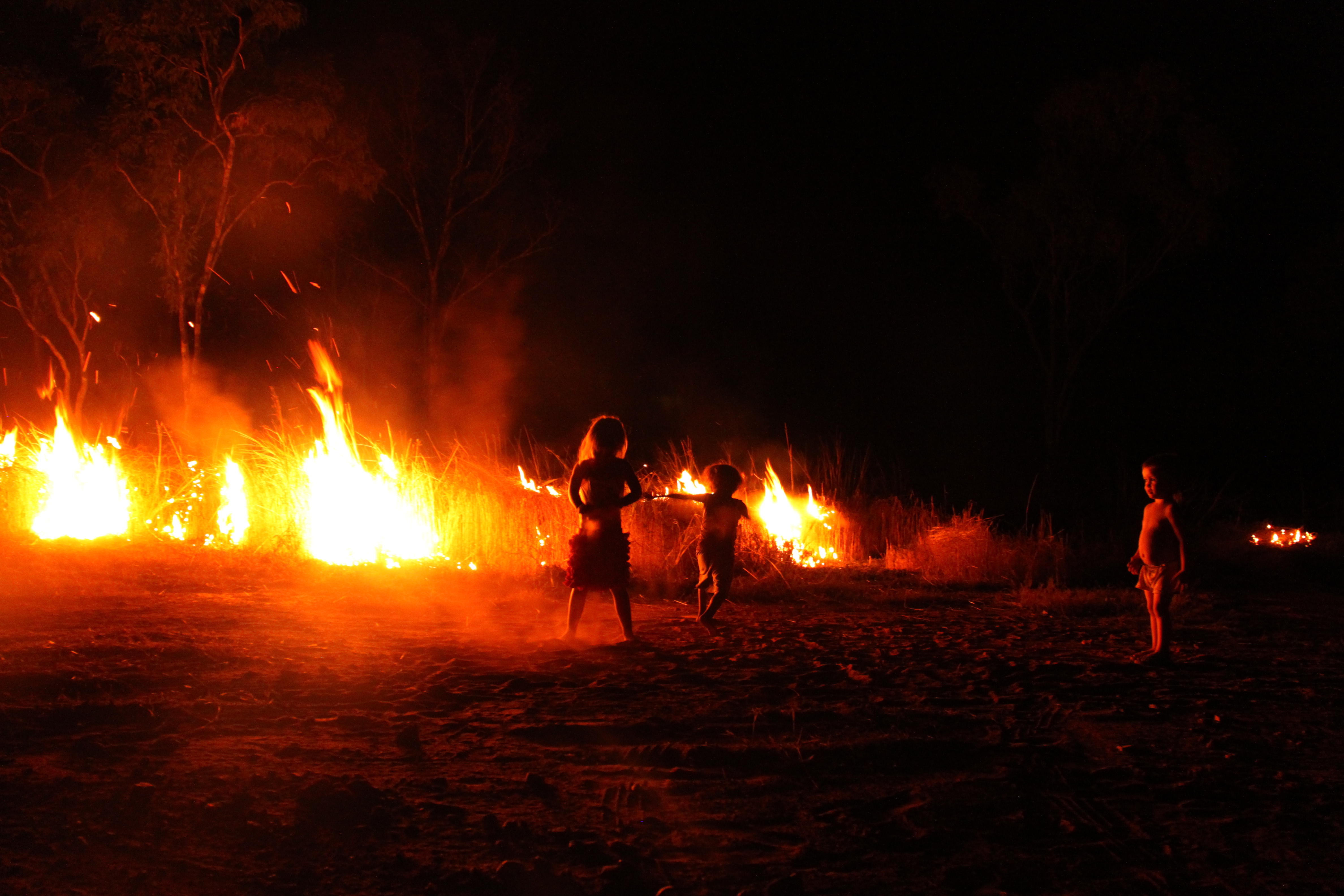 Image courtesy Oliver Costello / Firesticks (firesticks.org.au)